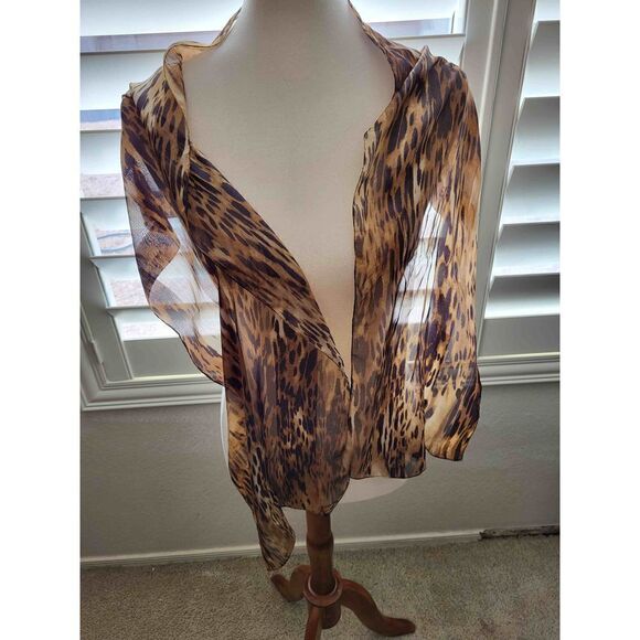 Scarf   - Picture 1 of 3